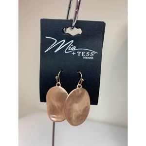 New! Mia + Tess Designs Hammered Drop Earrings!